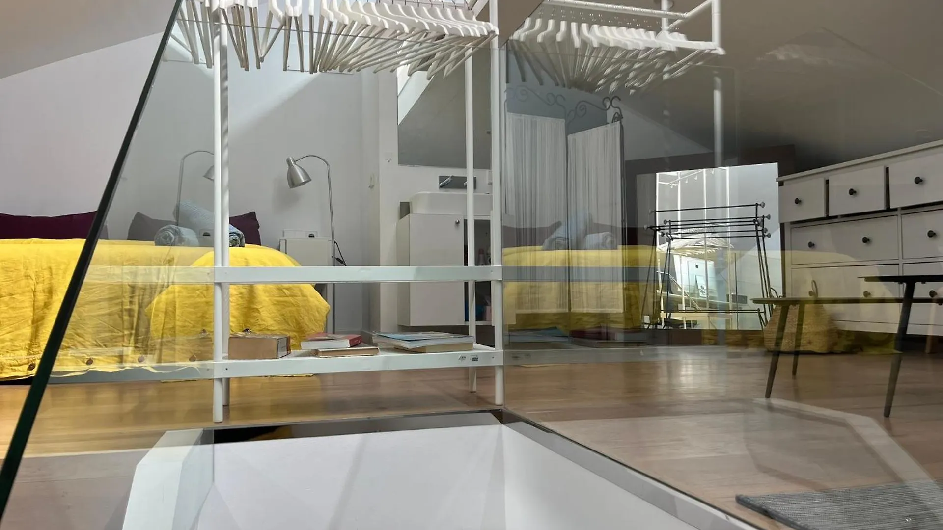 Homestay Lemon Tree Guest House Tiana